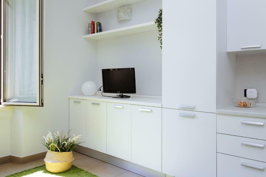 Spacious And New Apt In Citta Studi Milan Luaran gambar