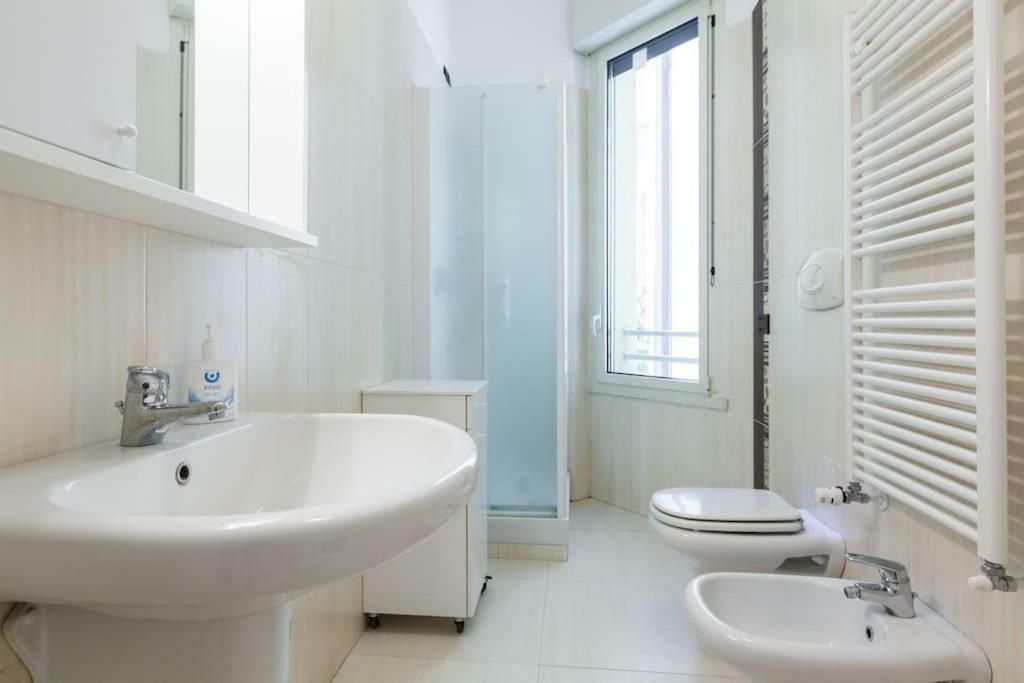 Spacious And New Apt In Citta Studi Milan Luaran gambar