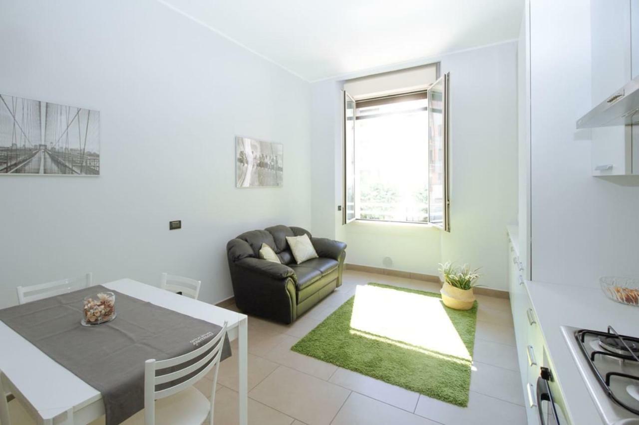 Spacious And New Apt In Citta Studi Milan Luaran gambar
