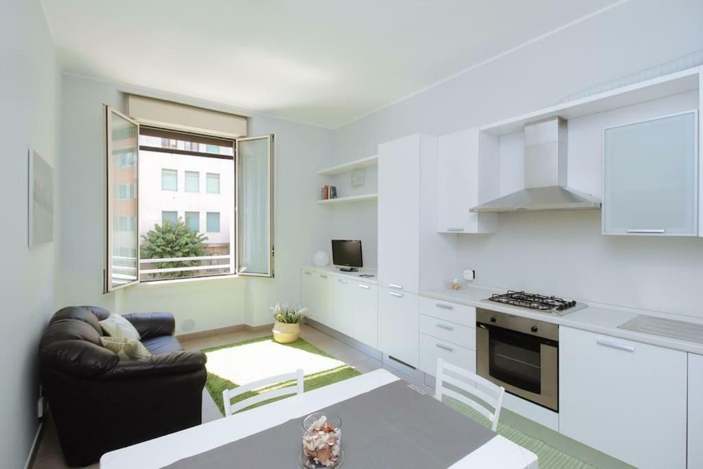 Spacious And New Apt In Citta Studi Milan Luaran gambar
