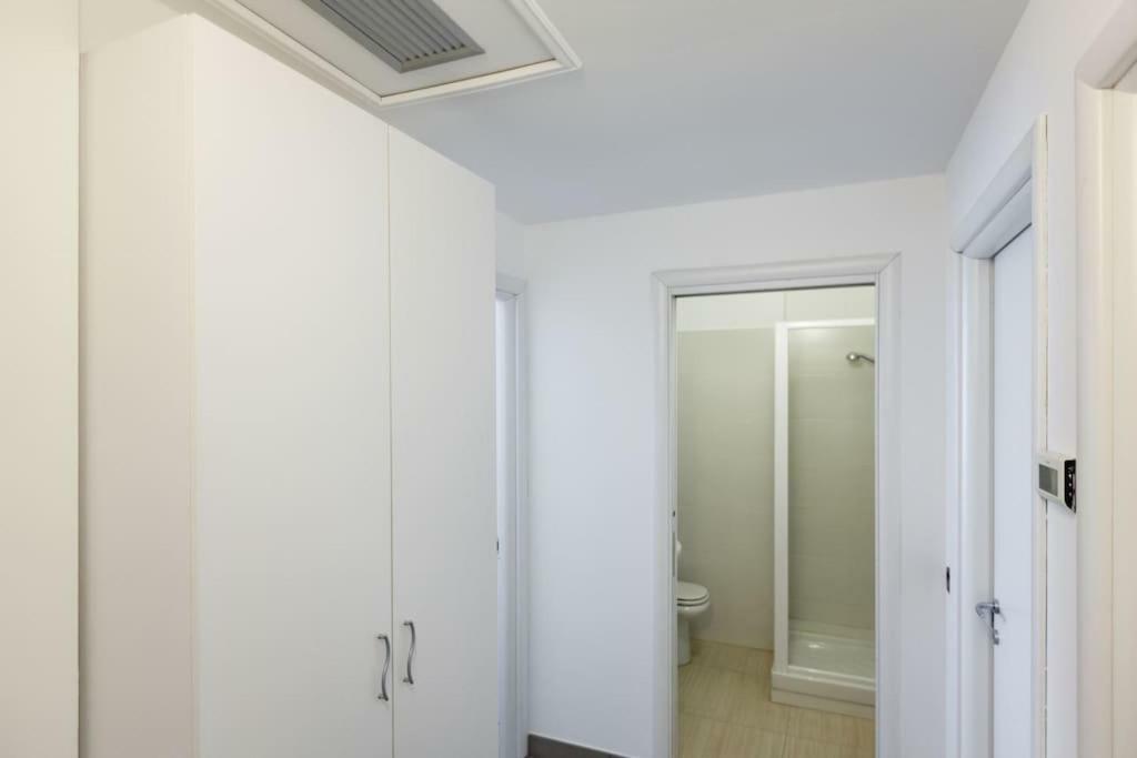 Spacious And New Apt In Citta Studi Milan Luaran gambar